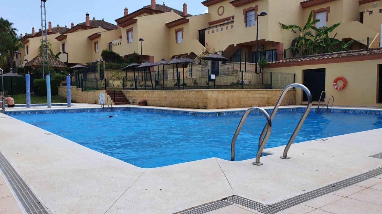 Villa De Islantilla Extérieur photo